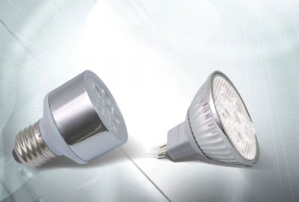 LED的發光原理特殊,必須針對光形、演色性、色溫...等項目進行完善驗證,確保產品品質。joliet LED的發光原理特殊,必須針對光形、演色性、色溫...等項目進行完善驗證,確保產品品質。joliet