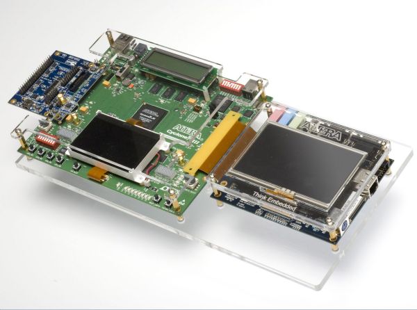 嵌入式产品数量激增,相关网安问题也因此备受重视,图为 ALTERA嵌入式系统开发板。ALTERA 嵌入式产品数量激增,相关网安问题也因此备受重视,图为 ALTERA嵌入式系统开发板。ALTERA