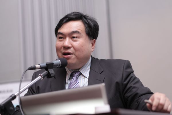 台北医学大学 医学科技学院院长 李友专 台北医学大学 医学科技学院院长 李友专