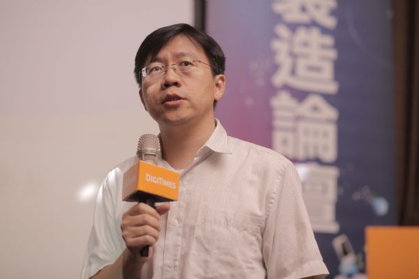 超義科技 技術長 黃仕鎮 超義科技 技術長 黃仕鎮