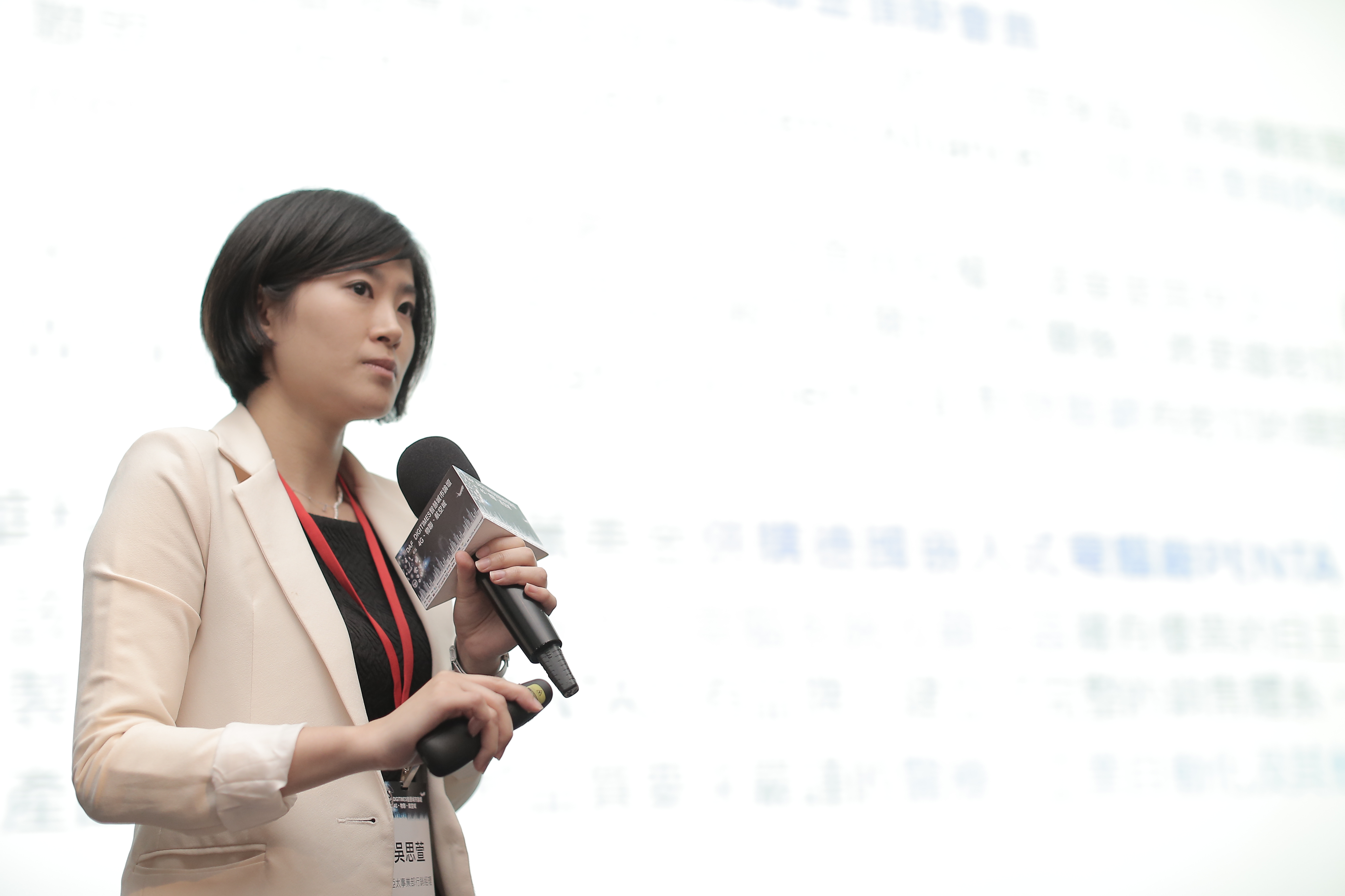 凌華科技亞太區行銷經理 吳思萱 凌華科技亞太區行銷經理 吳思萱