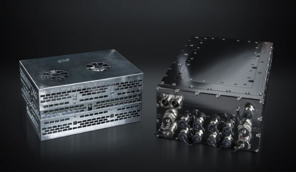 Intel GO開發套件。 Intel GO開發套件。