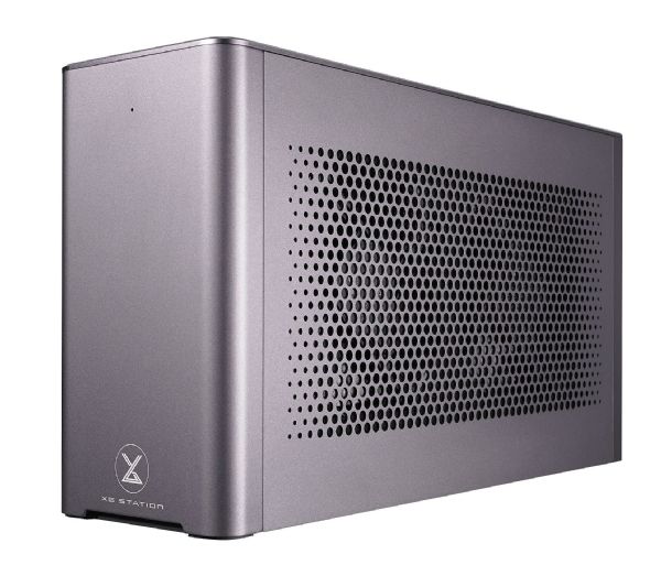 ASUS XG Station Pro显示卡外接盒。
 ASUS XG Station Pro显示卡外接盒。