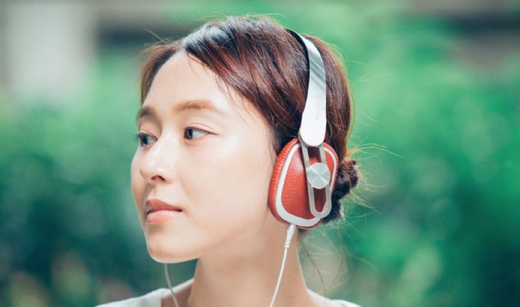 Moshi專為USB Type-C設計的耳機。 Moshi專為USB Type-C設計的耳機。