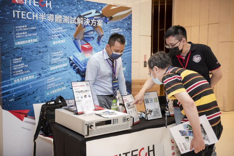 電子設備製程繁複,愛德克斯電子(ITECH)的IT-M3600系列回饋式源載系統搭配多項獨特功能,可讓製程人員輕鬆完成測試工作。DIGITIMES攝 電子設備製程繁複,愛德克斯電子(ITECH)的IT-M3600系列回饋式源載系統搭配多項獨特功能,可讓製程人員輕鬆完成測試工作。DIGITIMES攝