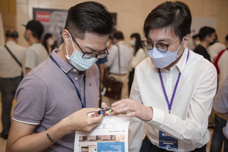 意法半導體的SiC產品已到第三代,並大量應用於工業與汽車產業,協助該領域業者優化能源使用效率。DIGITIMES攝 意法半導體的SiC產品已到第三代,並大量應用於工業與汽車產業,協助該領域業者優化能源使用效率。DIGITIMES攝