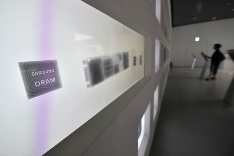近来记忆体价格下跌压力进一步加深。 法新社