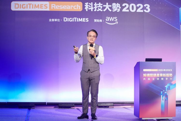 Arm亞太區GTM資深經理黃晏祥指出資料龐大和頻寬越高,將帶動IoT開發升級。DIGITIMES攝 Arm亞太區GTM資深經理黃晏祥指出資料龐大和頻寬越高,將帶動IoT開發升級。DIGITIMES攝