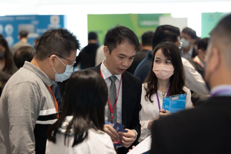 艾訊提供內建Hailo加速晶片或Xilinx加速器的邊緣裝置,皆能同步運行多套演算法,讓企業可憑單一設備執行多種AI推論。DIGITIMES攝 艾訊提供內建Hailo加速晶片或Xilinx加速器的邊緣裝置,皆能同步運行多套演算法,讓企業可憑單一設備執行多種AI推論。DIGITIMES攝