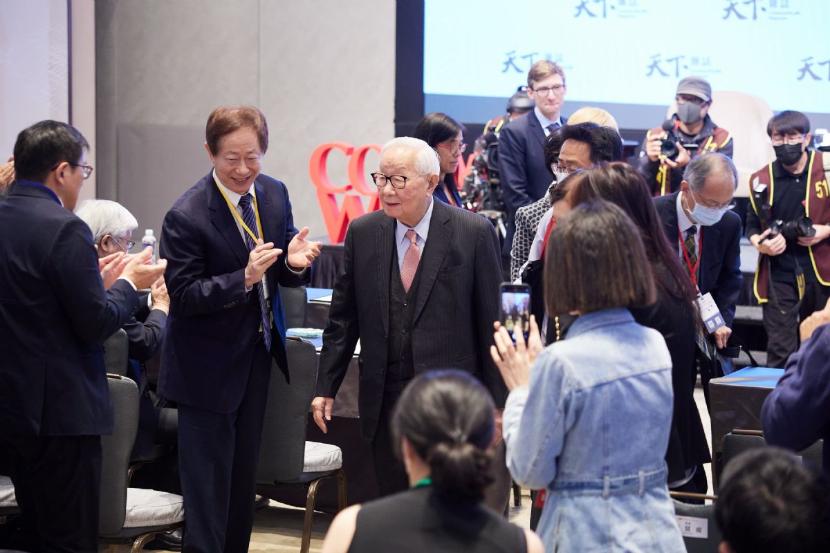 Re: [討論] 藍白一直喊台積電送了有什麼依據？