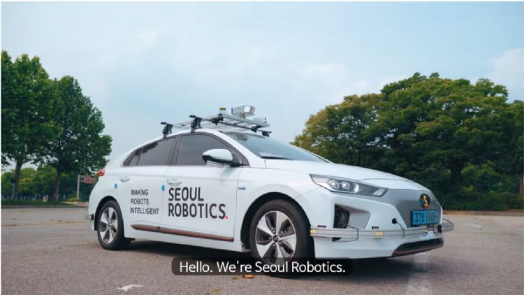 BMW 使用以光達及攝影機組合出的電腦視覺技術。NVIDIA BMW 使用以光達及攝影機組合出的電腦視覺技術。NVIDIA