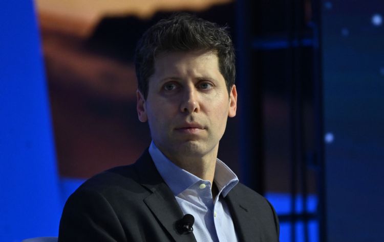 OpenAI：Sam Altman将回锅担任CEO