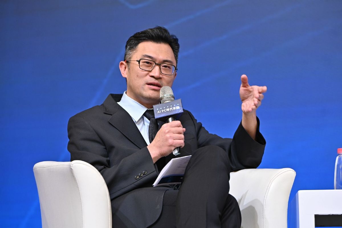 翻轉生醫「反摩爾定律」 業界點出AI最讚醫療應用