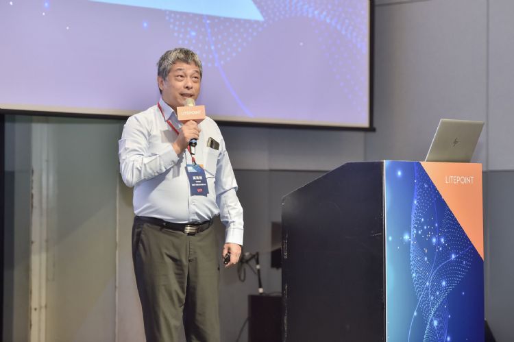 联发科技联通技术发展本部本部处长叶育祺。LitePoint 联发科技联通技术发展本部本部处长叶育祺。LitePoint