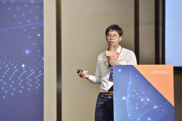 LitePoint软件工程师李政祥Johnson Li。LitePoint LitePoint软件工程师李政祥Johnson Li。LitePoint