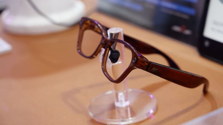 智慧眼鏡物理空間有限　一體化設計考驗各廠硬實力