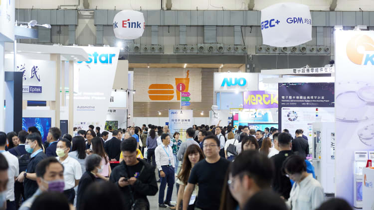 评析：老将变身半导体新兵　面板产业链力写「神山养成记」