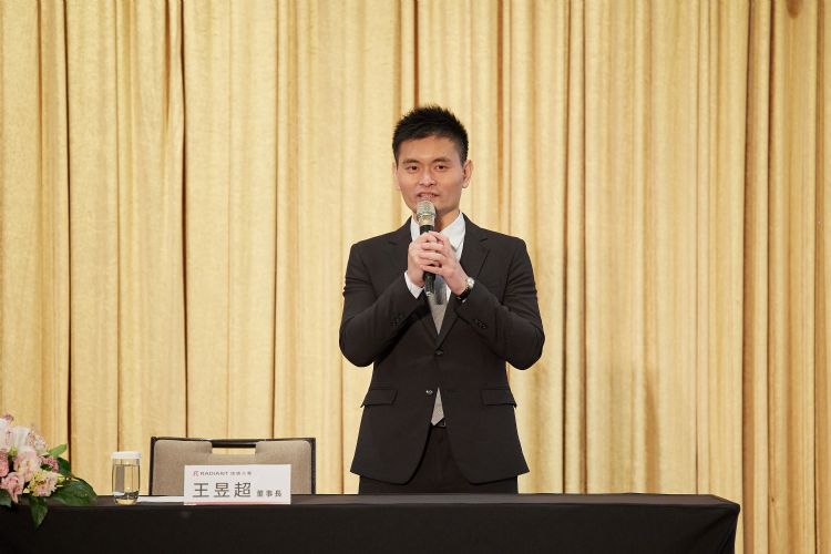 瑞仪有能力押注光通讯「但不急」　王昱超：2~3年后浪起踩油门