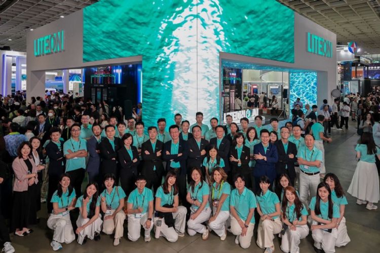光宝盛大参与2026 COMPUTEX,聚焦AI云端基础设施,延伸至边缘运算、5G、AI‑RAN、智能城市等应用,展现从云端到地端的完整AI系统整合布局。光宝 光宝盛大参与2026 COMPUTEX,聚焦AI云端基础设施,延伸至边缘运算、5G、AI‑RAN、智能城市等应用,展现从云端到地端的完整AI系统整合布局。光宝