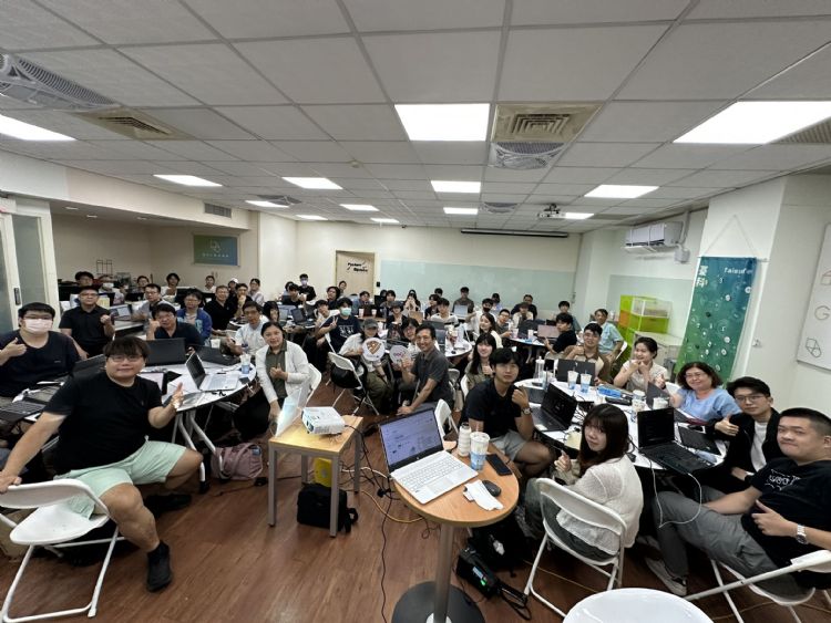 累积实战作品,助学生对抗就业通膨。国立台湾科技大学创新育成中心 累积实战作品,助学生对抗就业通膨。国立台湾科技大学创新育成中心
