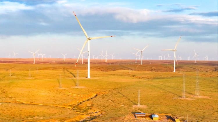 綠電優勢搶進算力戰局　遠景科技內蒙古2GW零碳AI資料中心基地啟用