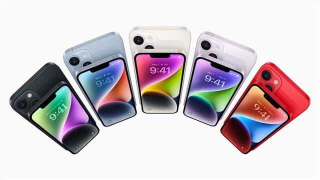 Apple iPhone 14 and 14 Plus smartphones