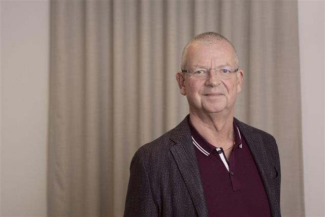 Portrait photo of Hakan Persson, CEO of Smoltek (Smoltek Nanotech Holding AB)