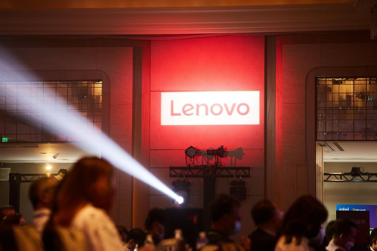 Lenovo boosts profit after cutting costs