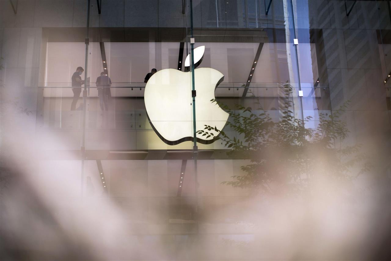 Apple faces US98 million in back taxes in Japan, Nikkei says