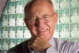 Gordon Moore, tech trailblazer and originator of Moore's Law, dies at 94 - Vimarsana News