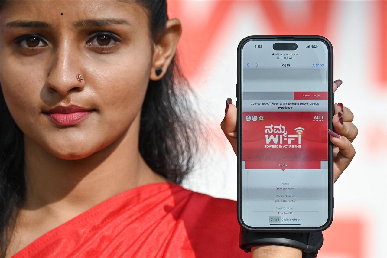 India claims reaching 20 value addition in mobile phone manufacturing