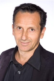 Photo: GestureTek Health co-founder and CEO Vincent John Vincent. Credit: GestureTek Health