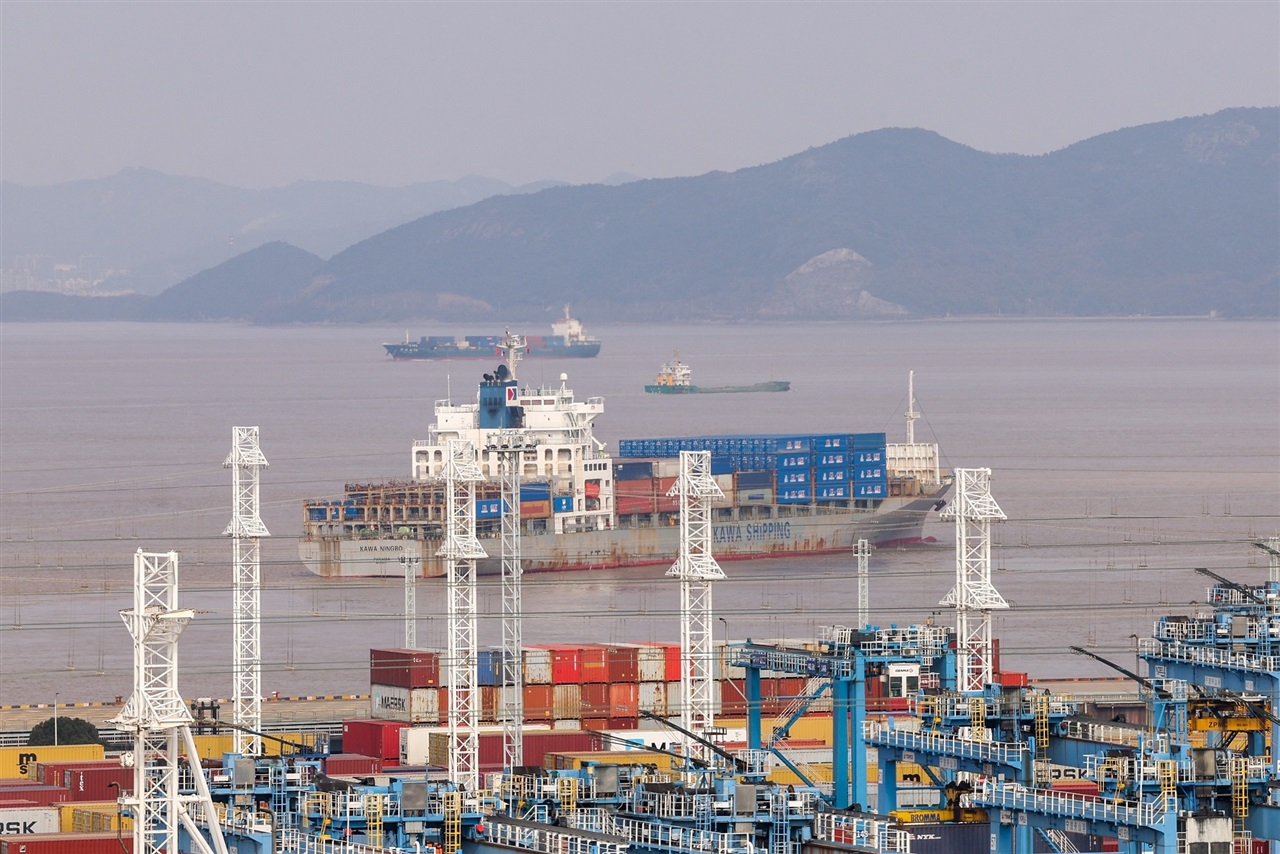 China to tighten the screw over battery and mineral tech exports
