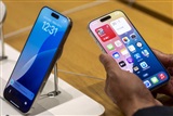 Trump tariff targets Apple, Samsung: no more smartphones made in India ...