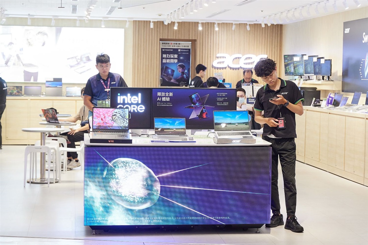 Acer India targets US$1B revenue, expands local manufacturing and retail network