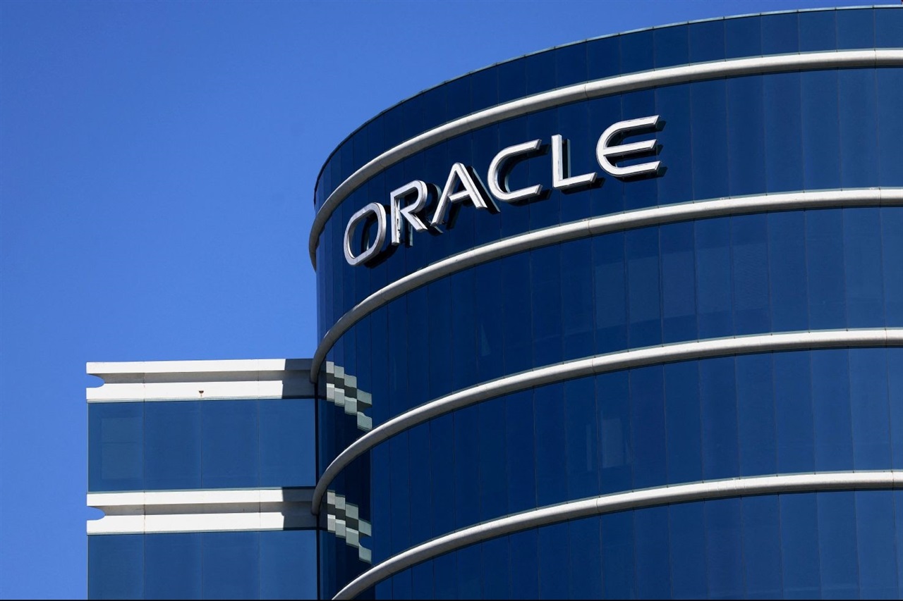 Oracle takes lead in TikTok US deal as Trump extends deadline