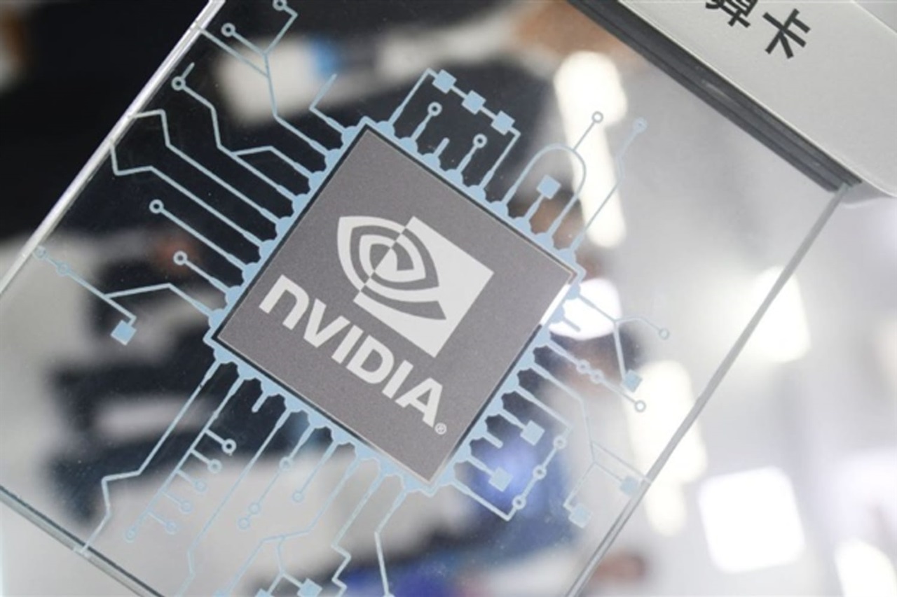 Nvidia testuje technologii sledování čipů současně s americkým zásahom proti pašerákům GPU za 160 milionů USD