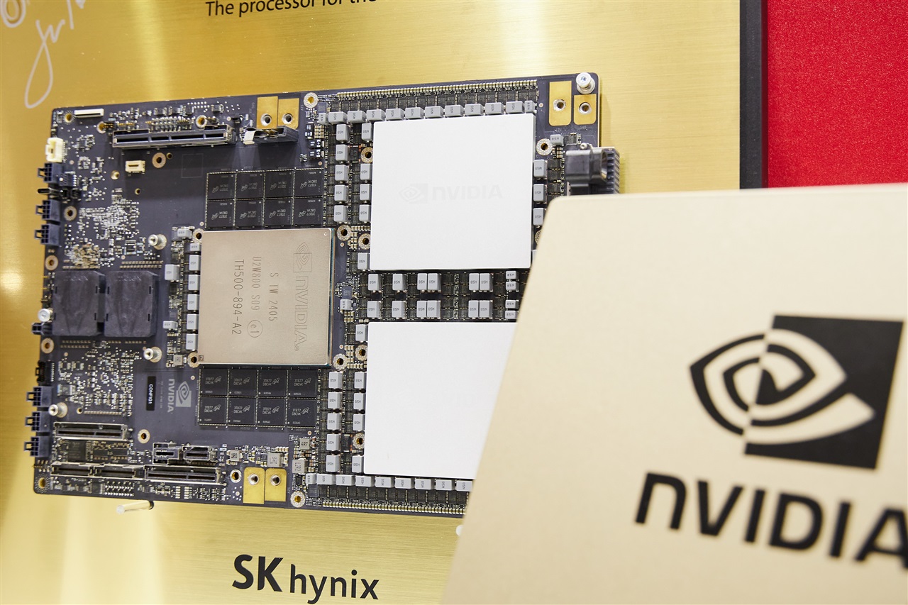 SK Hynix reportedly converts Icheon DRAM lines as supply crunch boosts margins