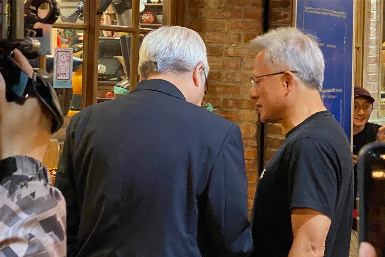 Computex: Huang preannuncia una nuova fase nella corsa all'AI