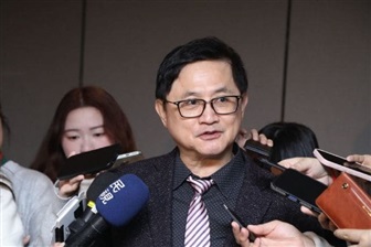 MediaTek CEO warns of smartphone demand challenges in 2026, while Pegatron chairman sees growth in emerging markets