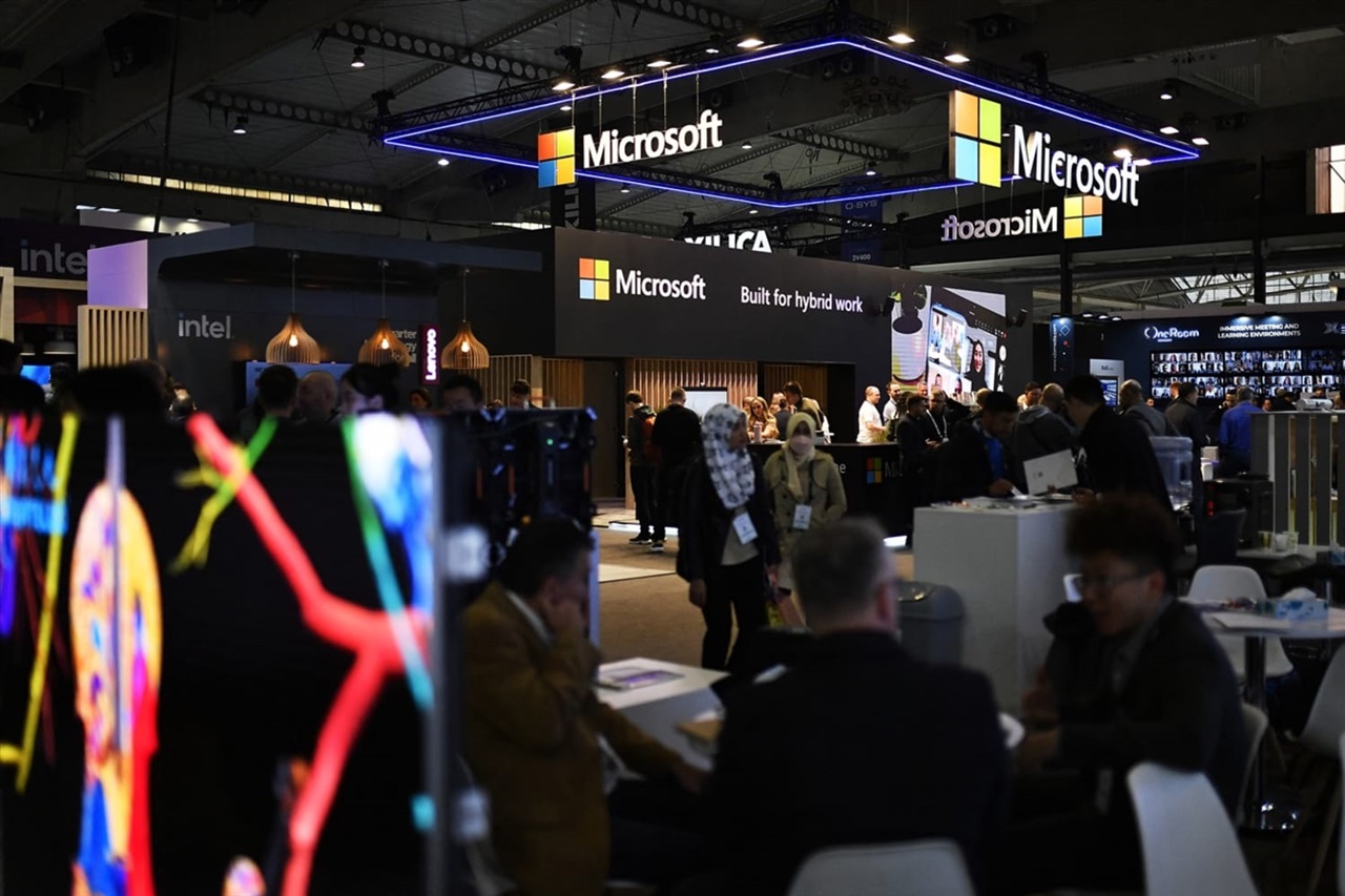 Windows 11 & PC Market Trends 2026: Shortages & Decline - News Directory 3