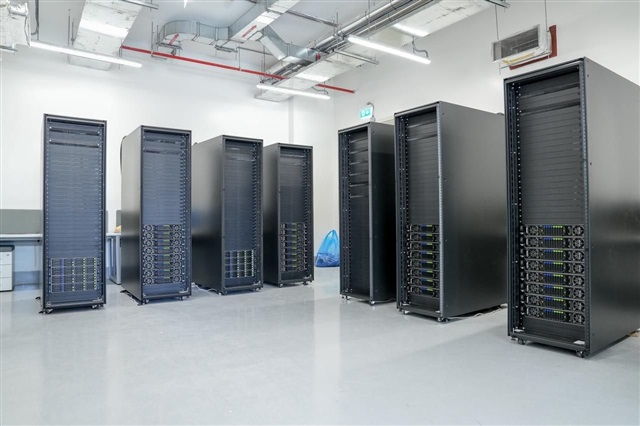 Insight: Qualcomm ships rack-scale AI systems built on 2019…