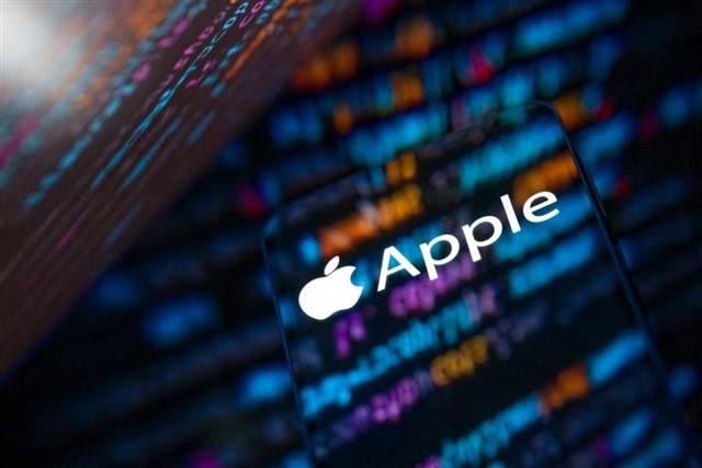 Apple plays defense: can the iPhone 17e and M4 iPad Air unlock reluctant buyers?