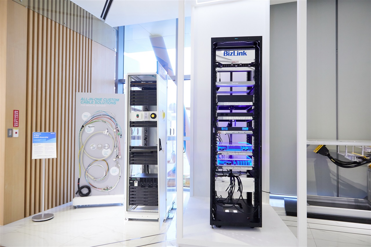 AI server tracker: AI server boom drives demand for PCB, CCL and interconnect suppliers