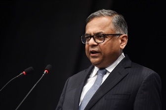 La corsa globale ai chip si intensifica: AI, supply chain e nuovi attori