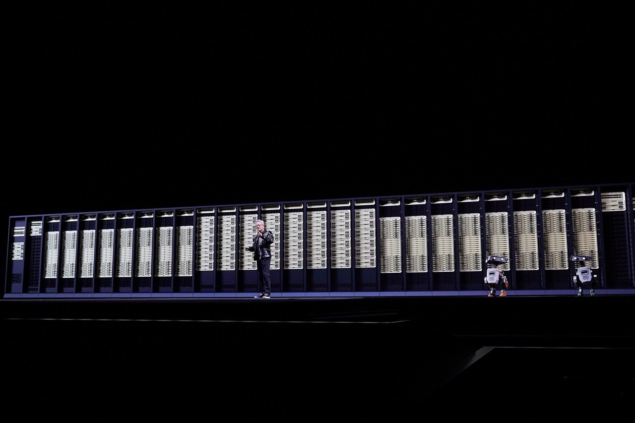 Arm, Tesla chip push reshuffles supply chains, lifts AI memory demand