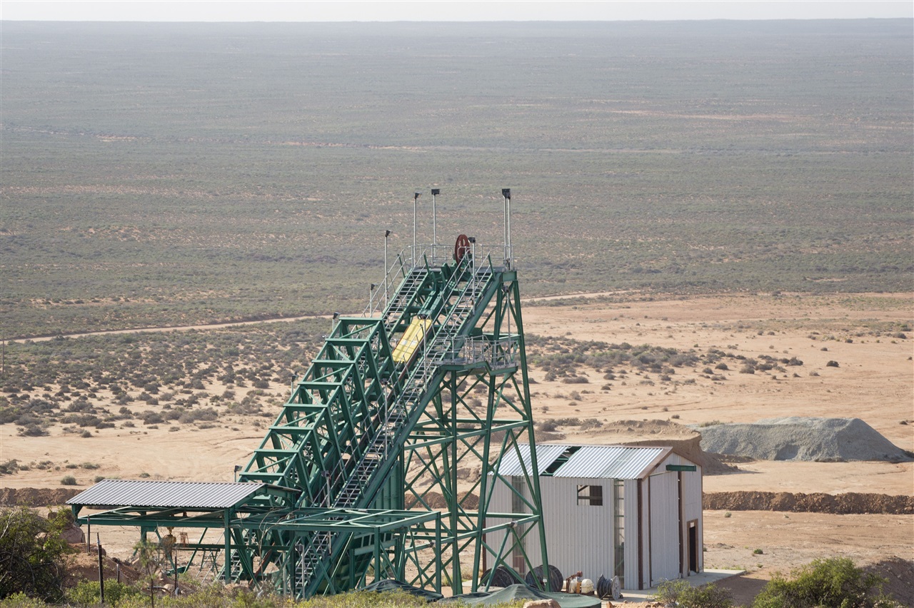 US-China trade tensions deepen as supply chains fracture despite tariff truce