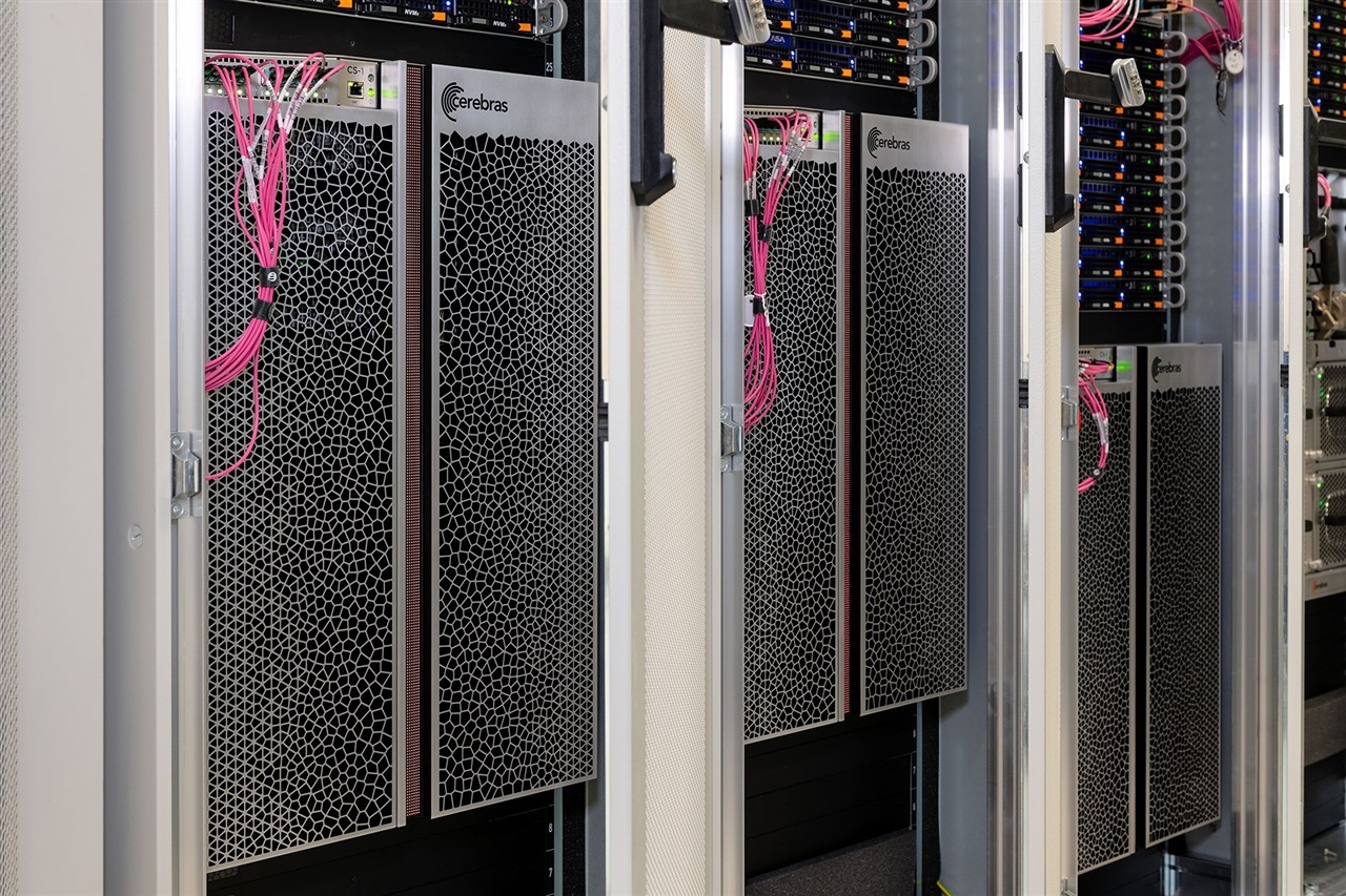 Cerebras riaccende l'IPO: il boom dell'AI spinge crescita e partnership strategiche