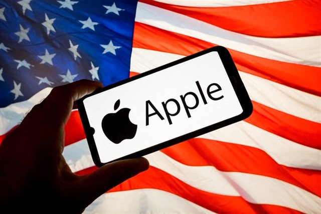 Apple e la corsa all'IA: una svolta strategica tra leadership e silicio proprietario