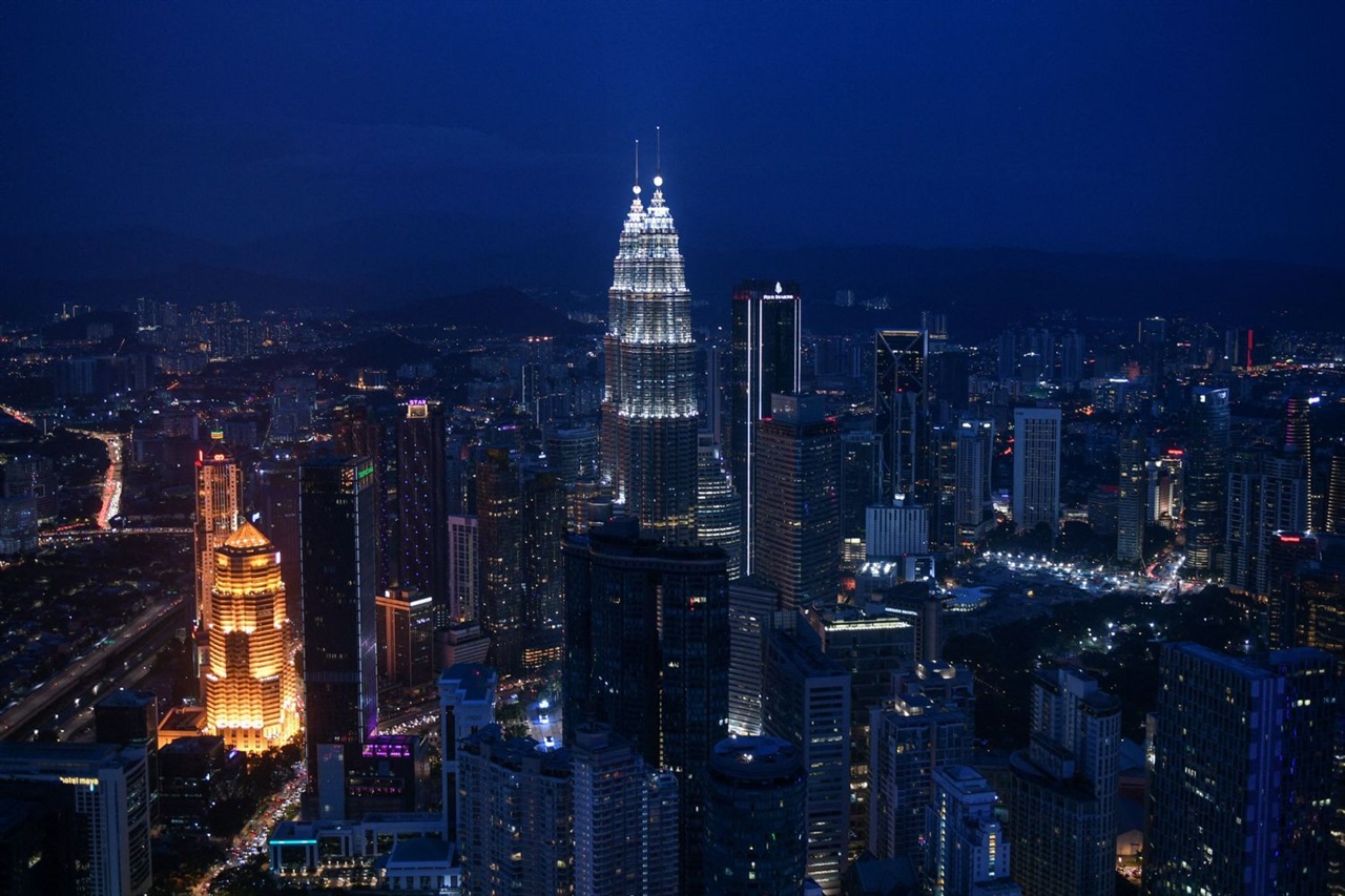 Malaysia explores semiconductor listings to strengthen domestic capital markets